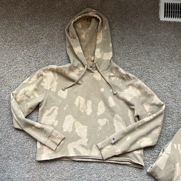 Champion sweatsuit set - Picture 8 of 9